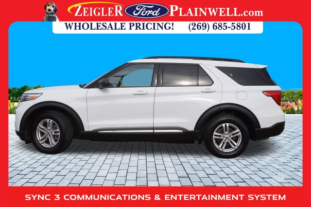 2020 Ford Explorer XLT photo 2