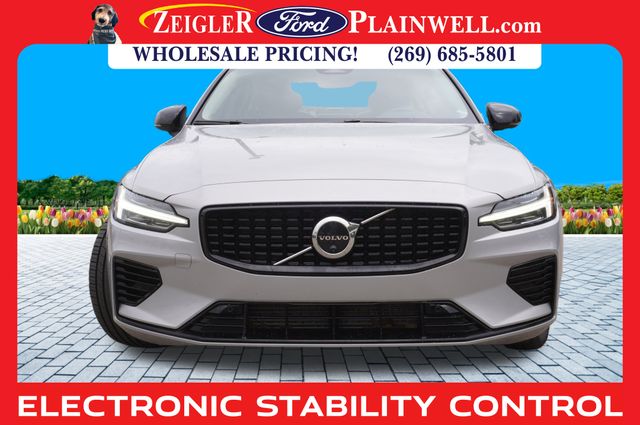 2023 VOLVO S60 - Image 8