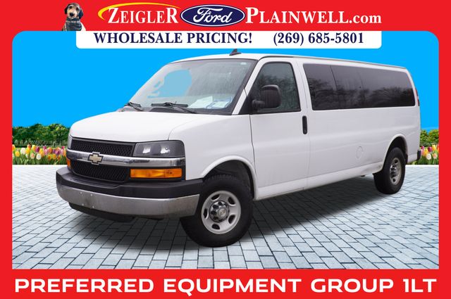 2016 CHEVROLET EXPRESS - Image 1