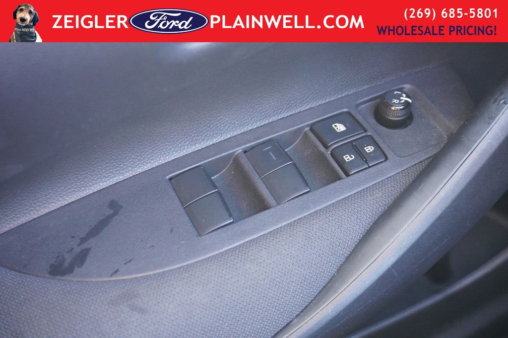 2025 TOYOTA COROLLA - Image 28