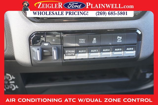 2024 RAM 3500 - Image 17