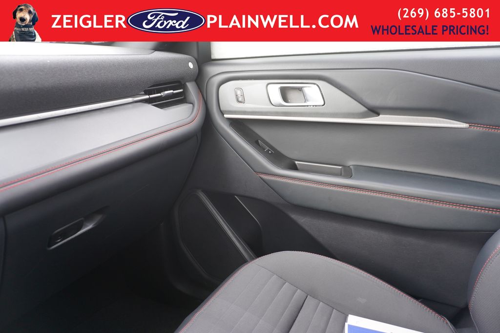 2025 FORD EXPLORER - Image 34
