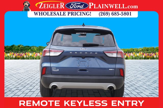 2020 Ford Escape SE photo 4
