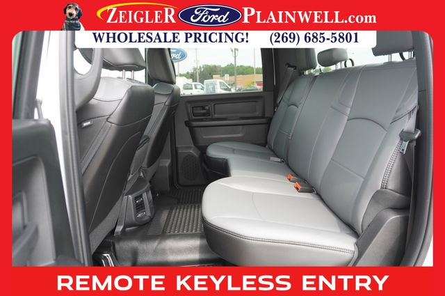 2023 RAM 3500 - Image 11