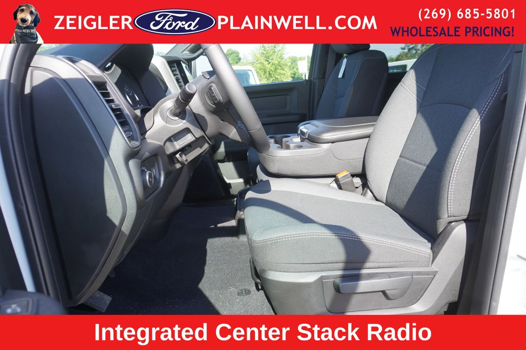 2024 RAM 3500 - Image 12