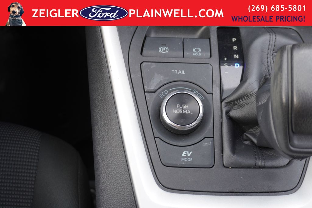 2022 TOYOTA RAV4 - Image 21