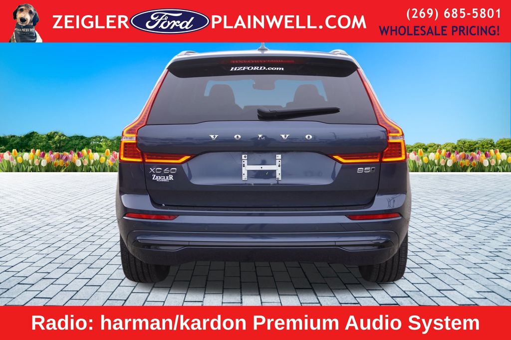 2023 VOLVO XC60 - Image 4