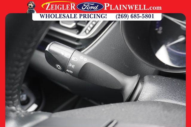 2022 TOYOTA C-HR - Image 21