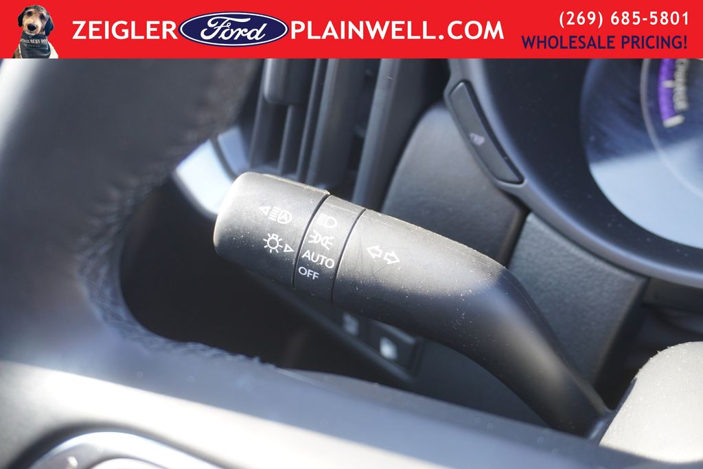 2025 MAZDA CX-50 - Image 28