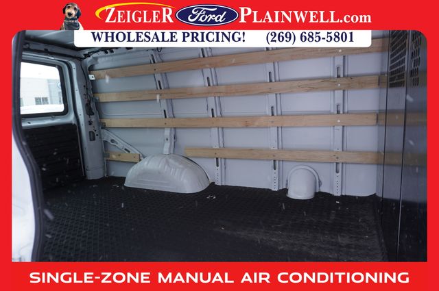 2024 GMC SAVANA - Image 5