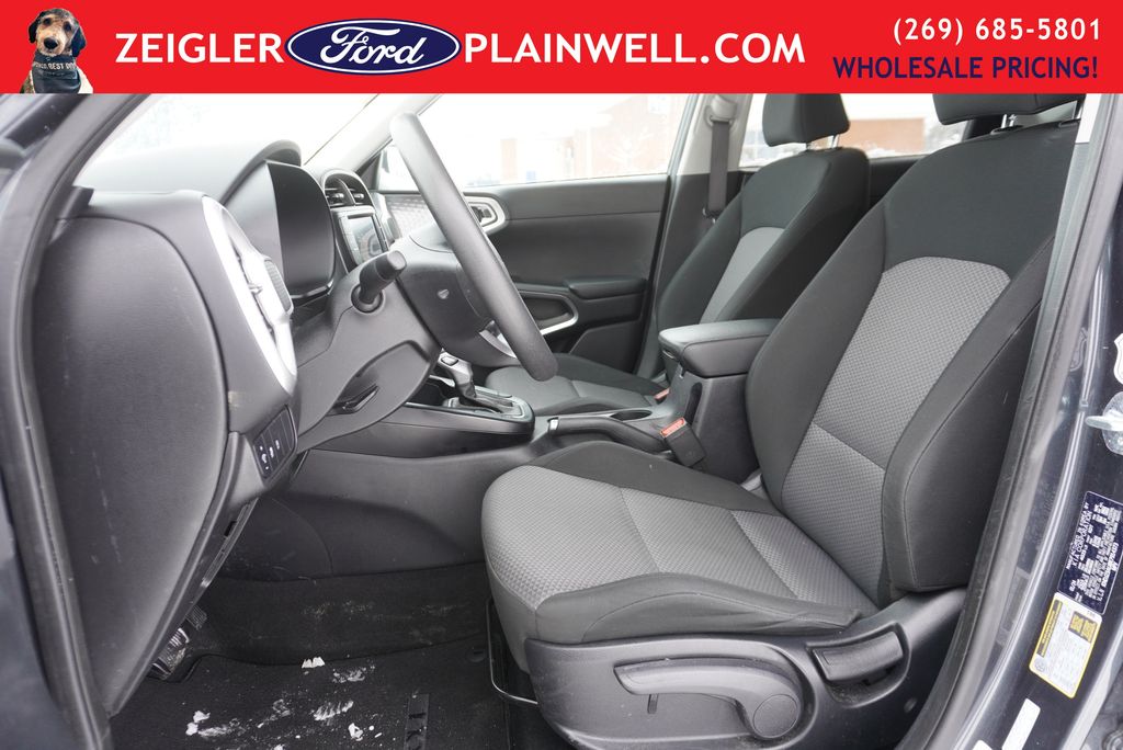 2024 KIA SOUL - Image 16