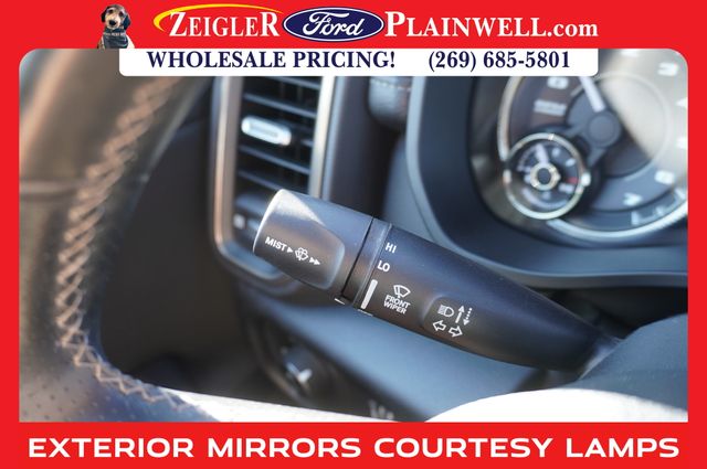 2021 RAM 1500 - Image 27