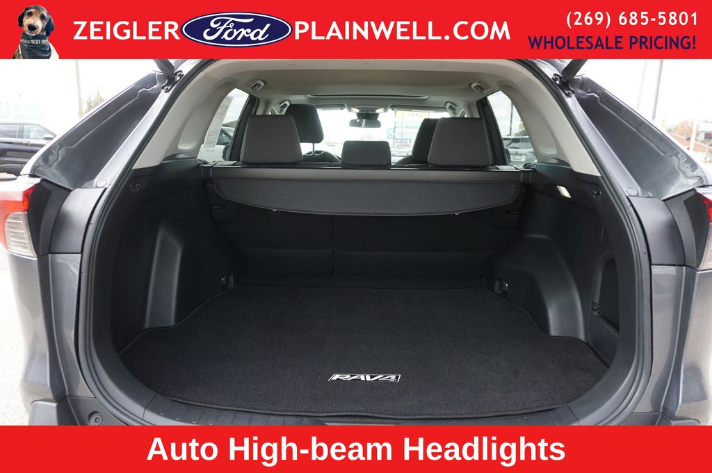 2022 TOYOTA RAV4 - Image 10