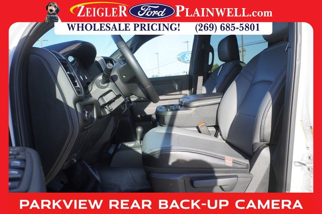 2023 RAM 3500 - Image 16