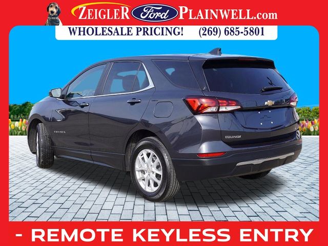 2023 Chevrolet Equinox LT photo 3