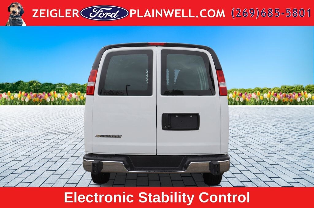 Used 2024 Chevrolet Express Cargo 2500 Work Van Van Cargo Van