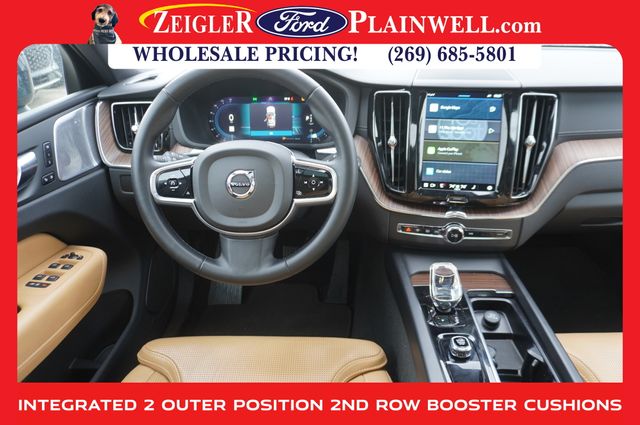 2023 VOLVO XC60 - Image 14