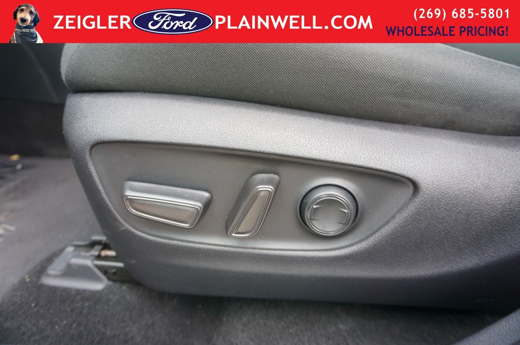 2022 TOYOTA RAV4 - Image 19