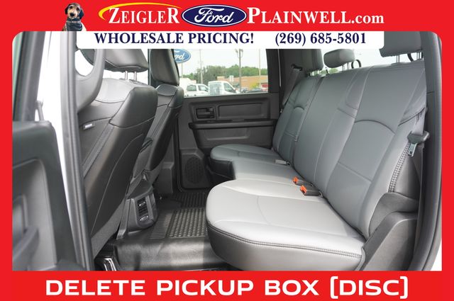 2023 RAM 3500 - Image 11