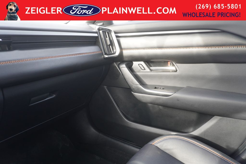 2025 MAZDA CX-50 - Image 33