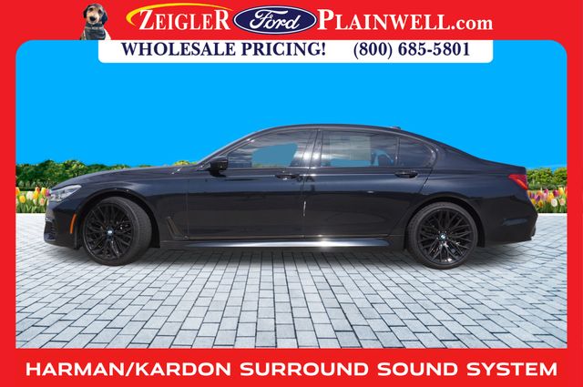 2016 Bmw 750i xDrive Sedan photo 2