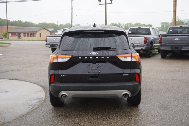 2021 Ford Escape Hybrid SEL photo 4