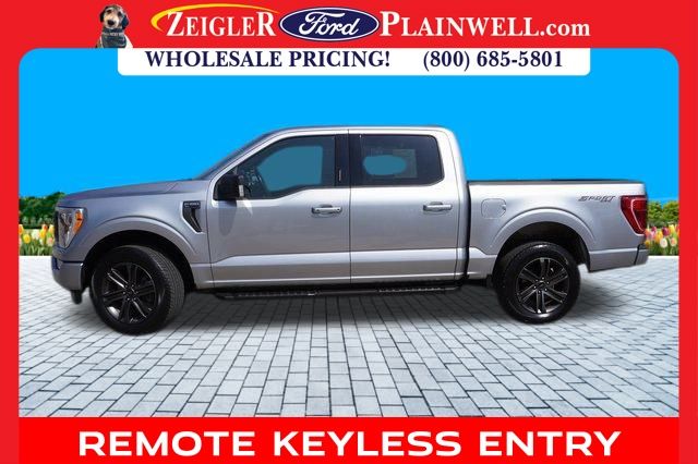 2021 Ford F-150 XLT photo 2