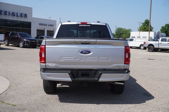 2021 Ford F-150 XLT photo 4