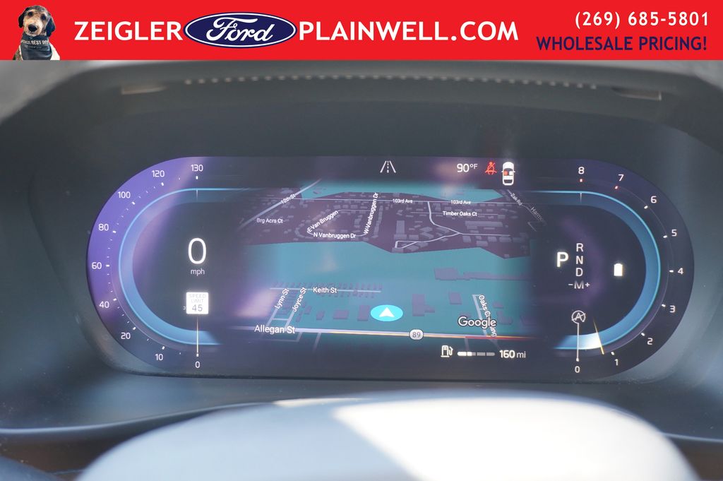 2023 VOLVO XC40 - Image 30