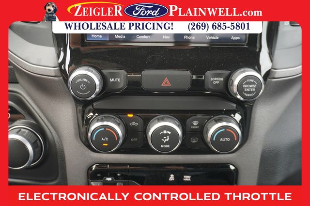 2023 RAM 3500 - Image 19