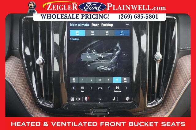 2023 VOLVO XC60 - Image 23