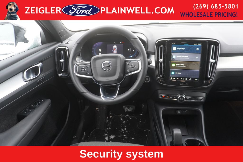 2024 VOLVO XC40 - Image 14