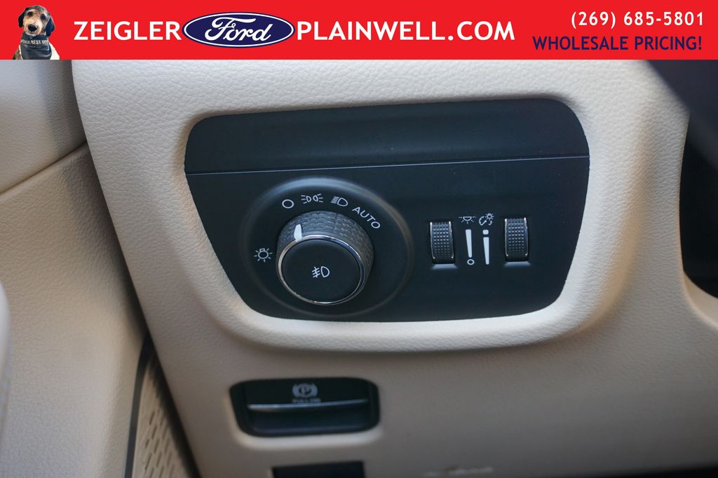 2022 JEEP GRAND CHEROKEE - Image 33