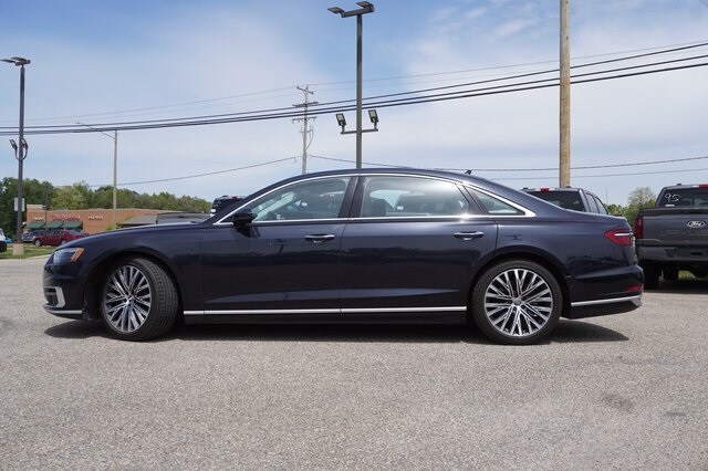 2020 Audi A8 4.0 Quattro L photo 2