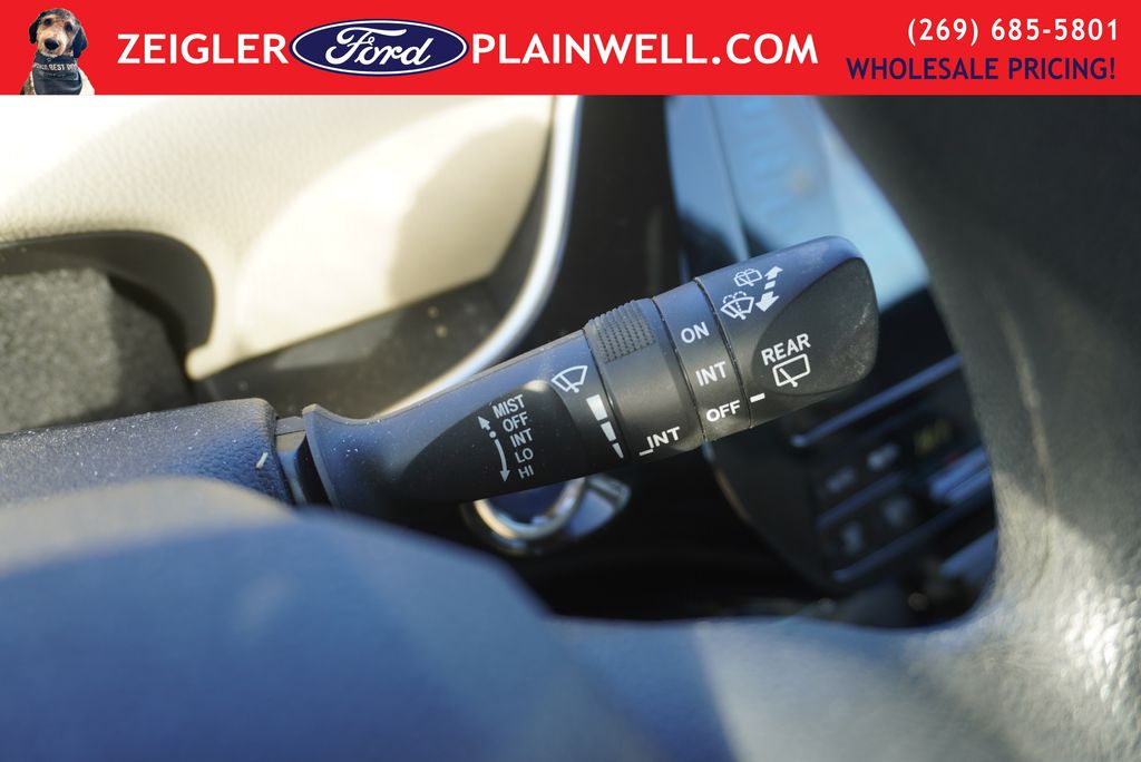 2019 TOYOTA PRIUS - Image 24