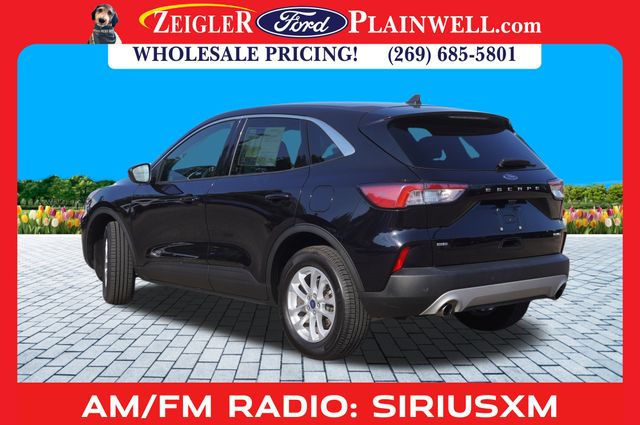 2021 Ford Escape SE photo 3