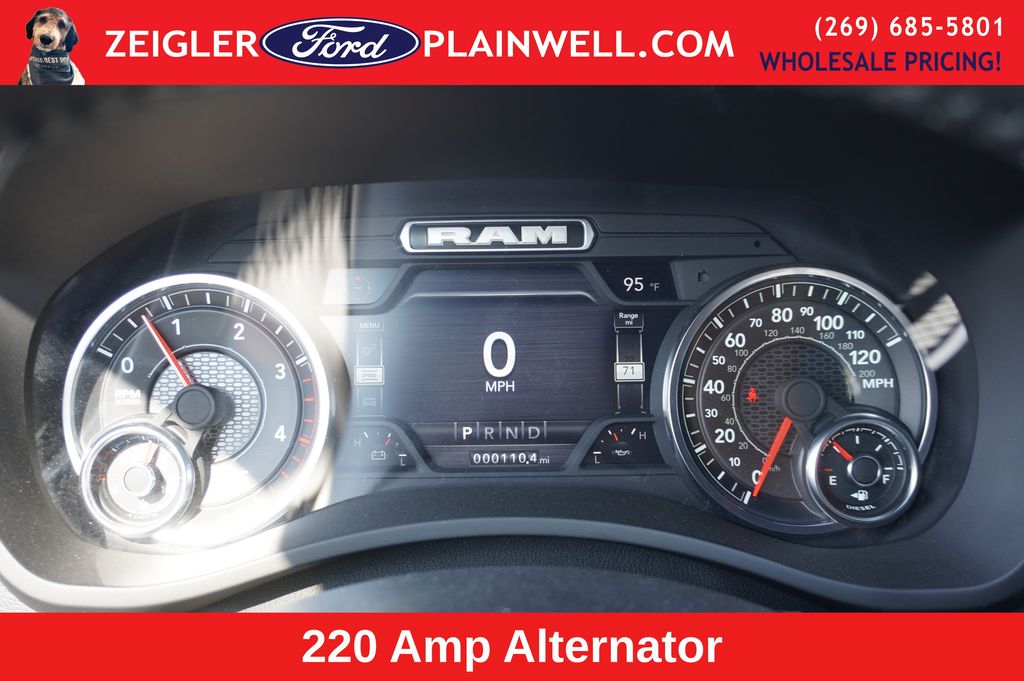 2024 RAM 3500 - Image 28