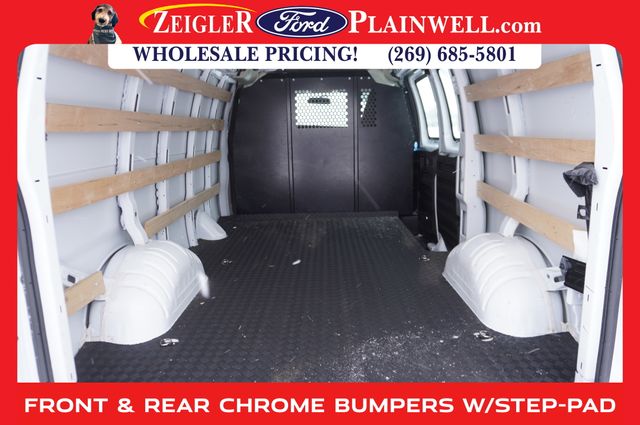 2024 GMC SAVANA - Image 6