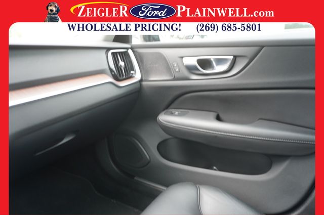 2023 VOLVO S60 - Image 31