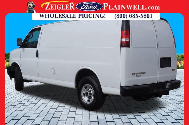 2022 Gmc Savana 2500 Cargo photo 3