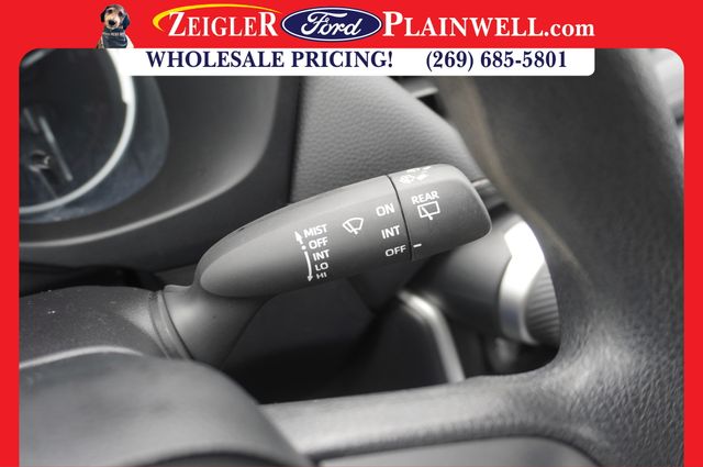 2025 TOYOTA RAV4 - Image 18