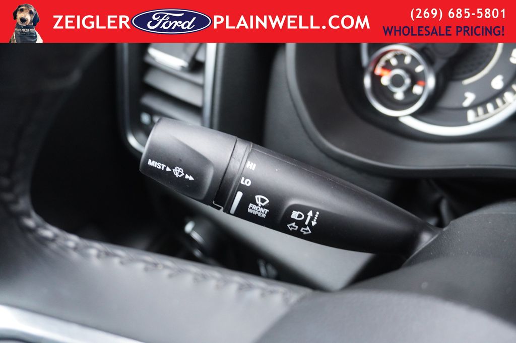 2023 RAM 1500 - Image 25