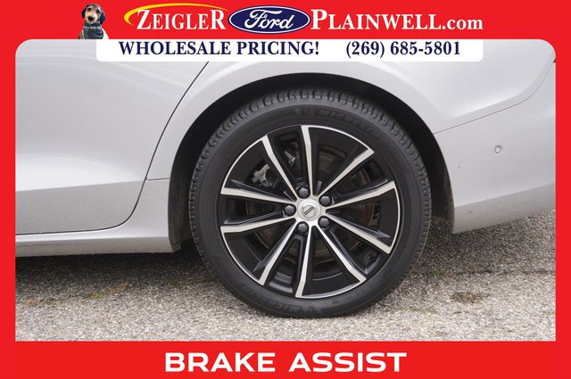 2023 VOLVO S60 - Image 9