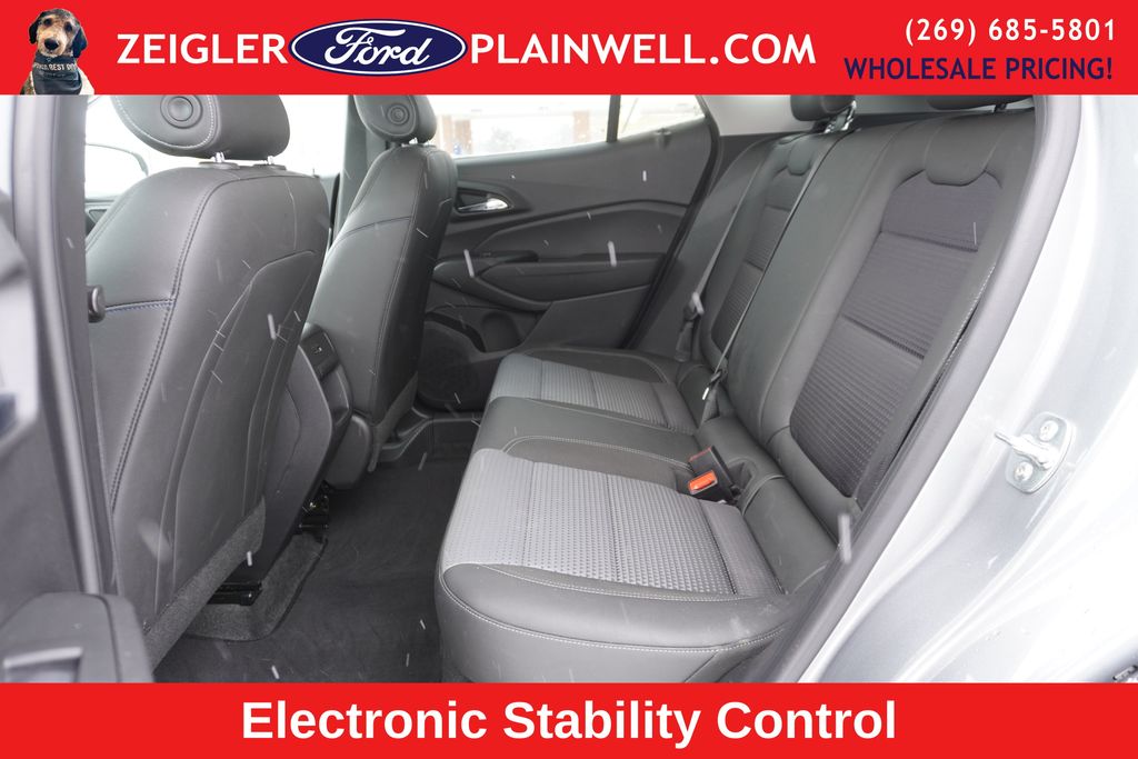 2025 CHEVROLET TRAX - Image 11