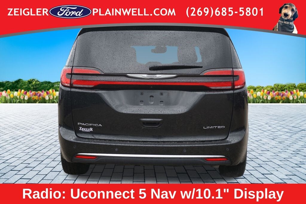 Used 2023 Chrysler Pacifica Limited Van Passenger Van