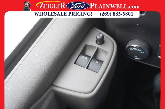 2024 GMC SAVANA - Image 19