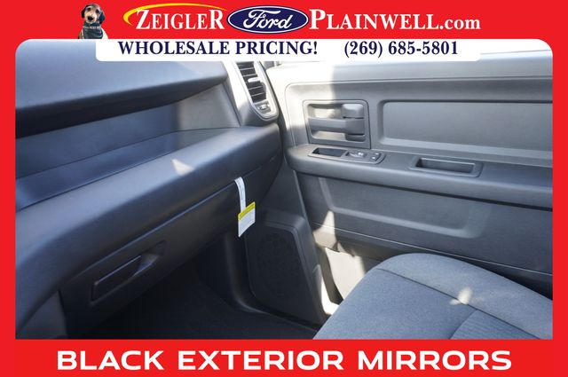 2024 RAM 3500 - Image 26