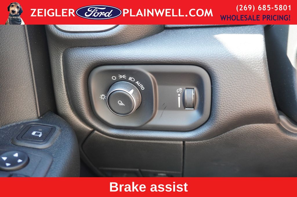 2024 RAM 3500 - Image 23