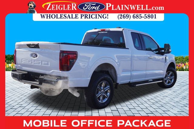 2024 Ford F-150 XLT photo 2
