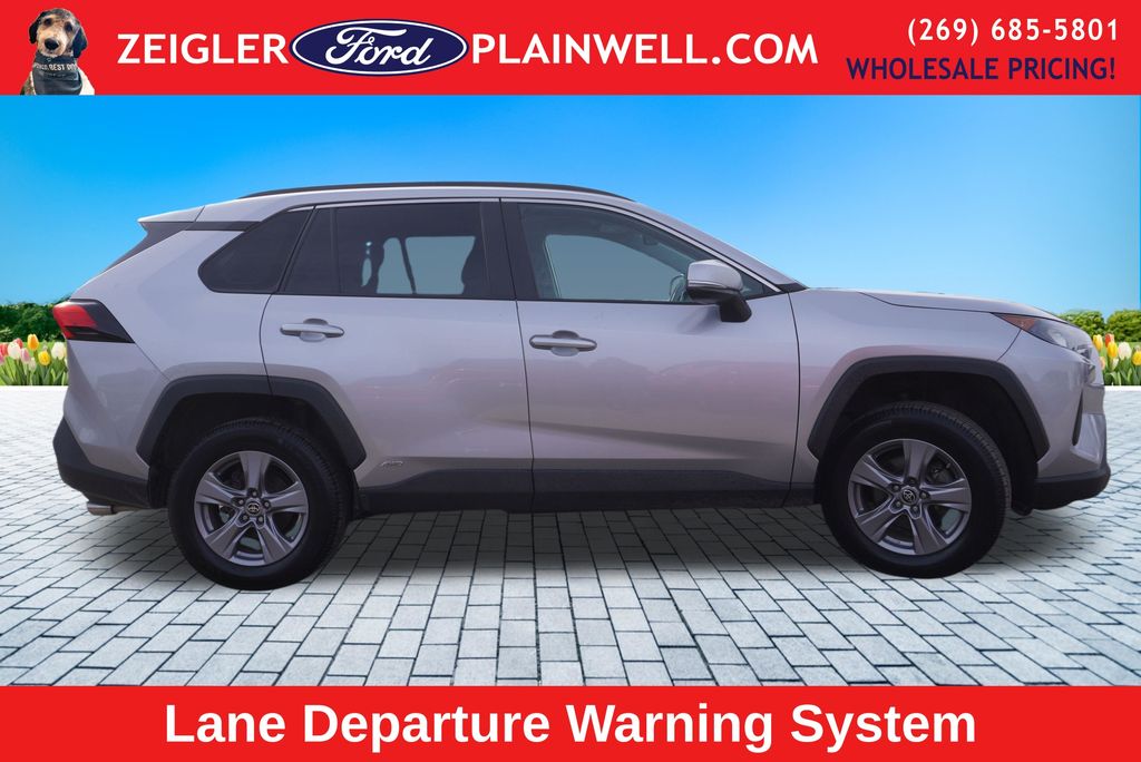 2022 TOYOTA RAV4 - Image 6